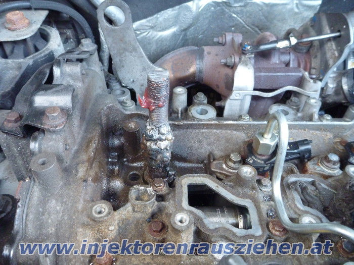 Gebrochen Injektor in Renault Trafic / Opel
                Vivaro mit 2.0 Motoren